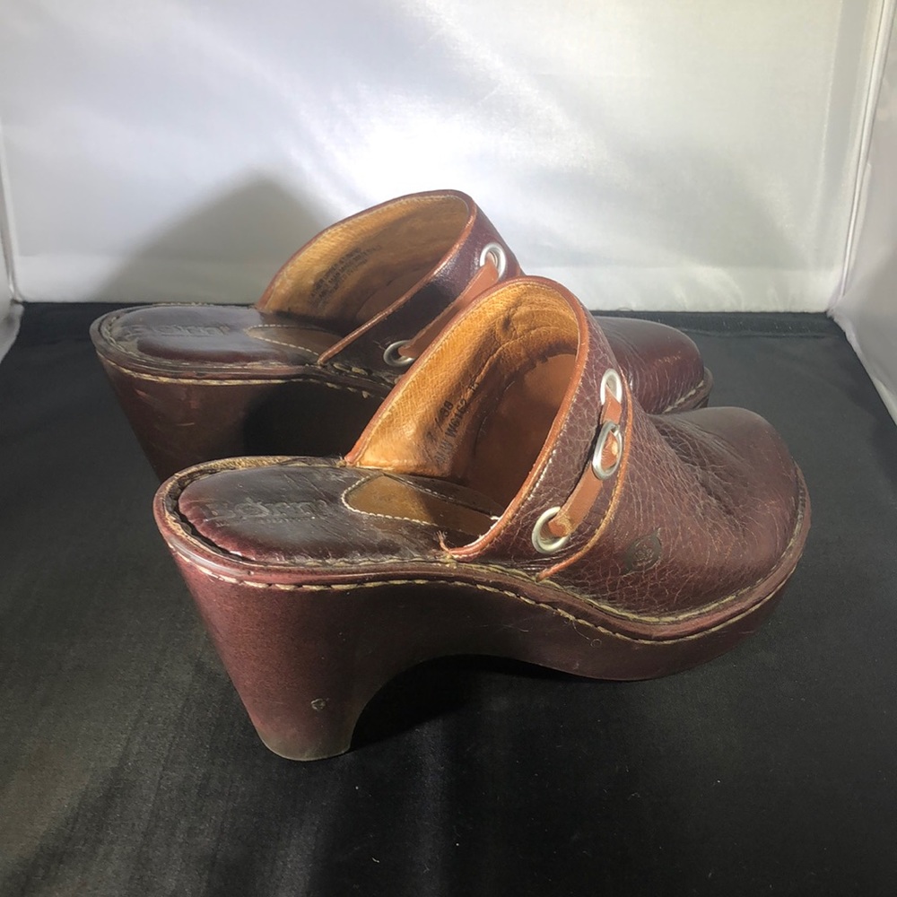 Clogs - Picture 3 of 3